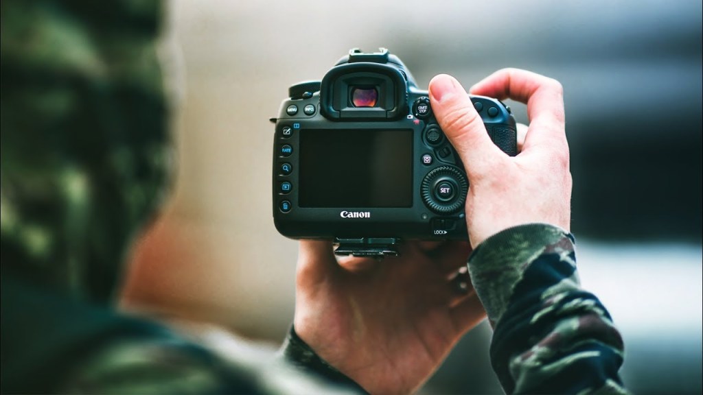 How to extract Metadata of an Image in Android?